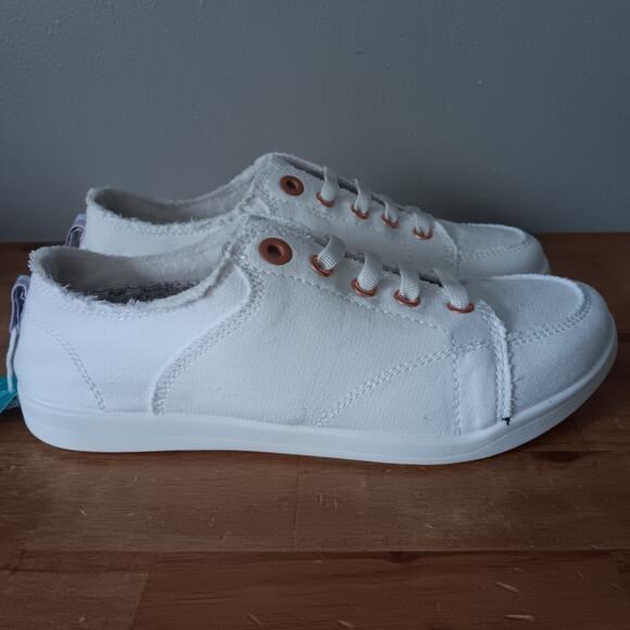 Vionic Beach Pismo 6.5 Wide Casual Beach Sneaker: Canvas, Cream NEW WITH DEFECTS - Picture 3 of 14